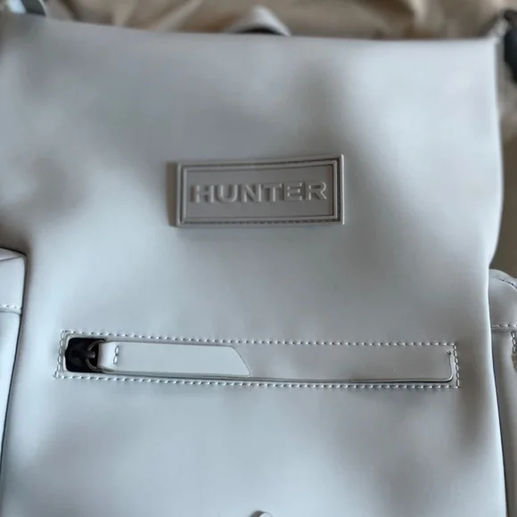 Hunter Rubberized leather backpack - Picture 5 of 6